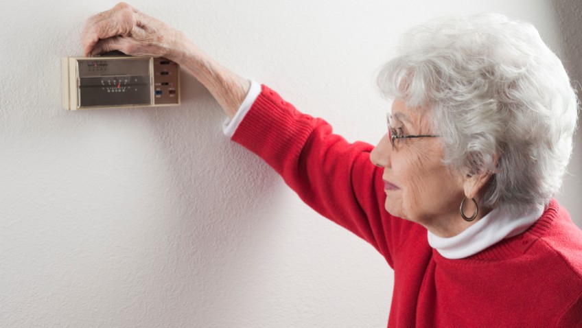 Third of over 55s in work struggling to afford to heat their homes