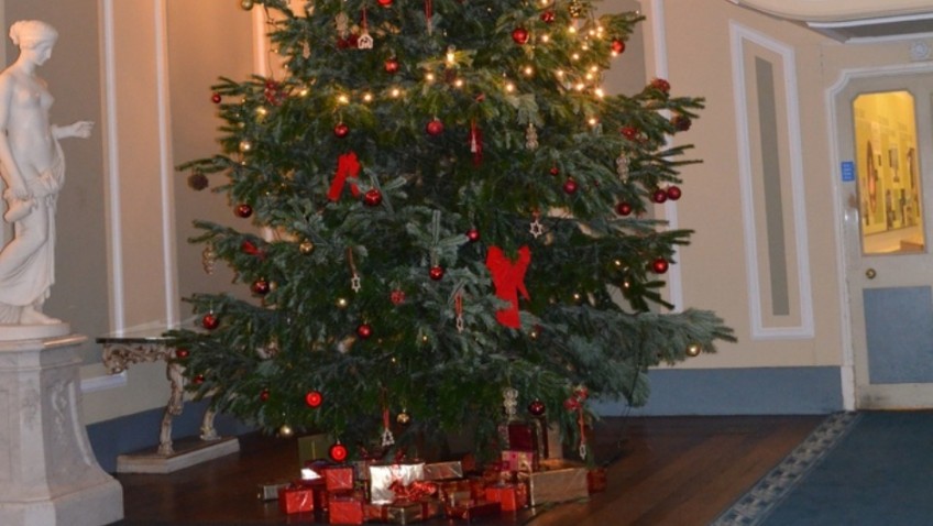 One of the earliest Christmas trees is decorated