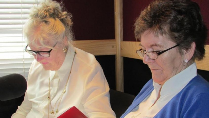 Radio play performed by pensioners raises awareness for domestic violence