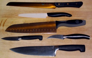 Kitchen knives wikimedia image