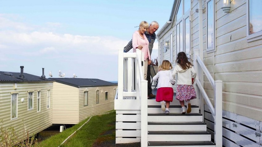 Top tips for multi-generational holidays with grandchildren