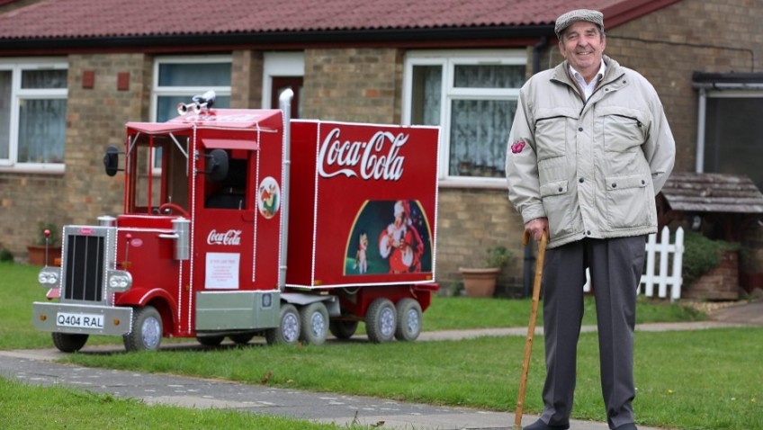 Granddad transforms mobility scooter into Christmas Coca-Cola truck