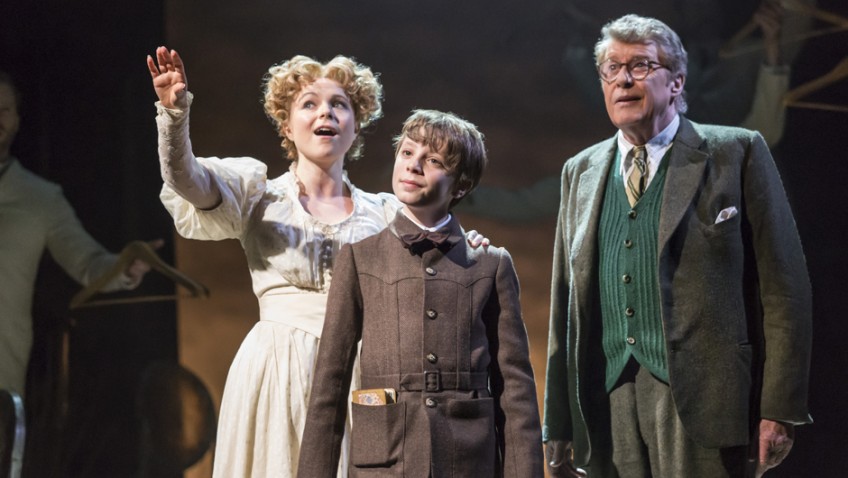 Michael Crawford makes a welcome return to the stage