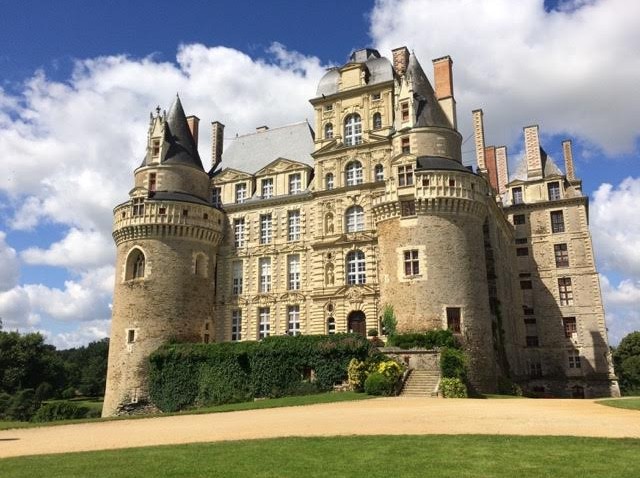 Charming chateaux, Chinon and fabulous cuisine – The Loire Valley