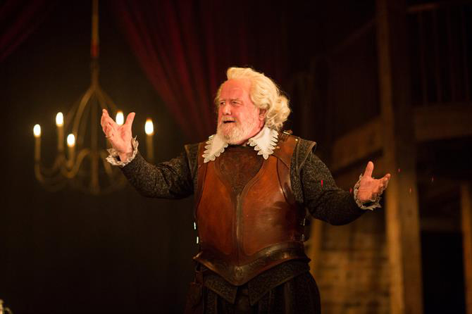 Ian Redford in The RSC’s The Alchemist - Photo by Helen Maybanks