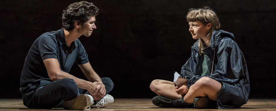 Ben Whishaw and Emma D'Arcy in Against - Credit Johan Persson