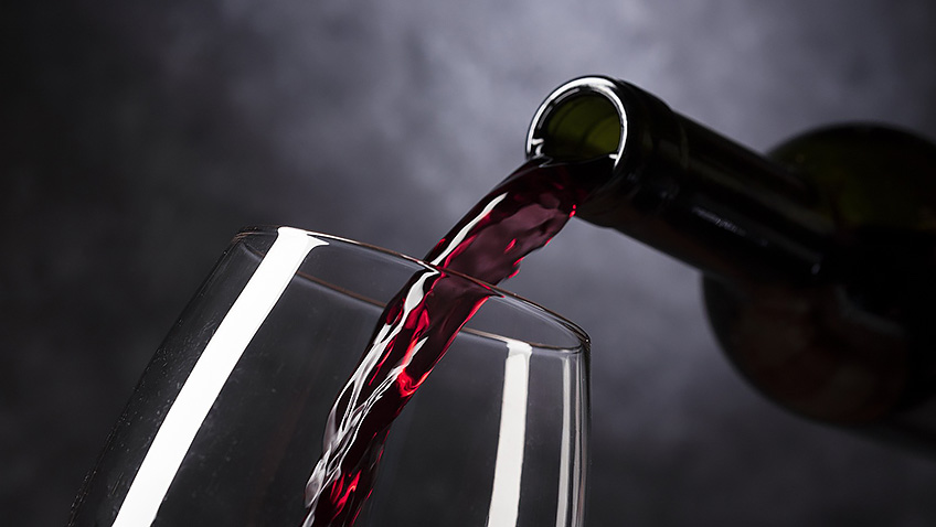 Red wine pouring - Free for commercial use No attribution required - Credit Pixabay