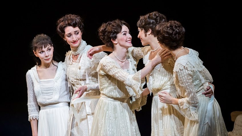 Robert Tanitch reviews Royal Ballet’s Anastasia on line