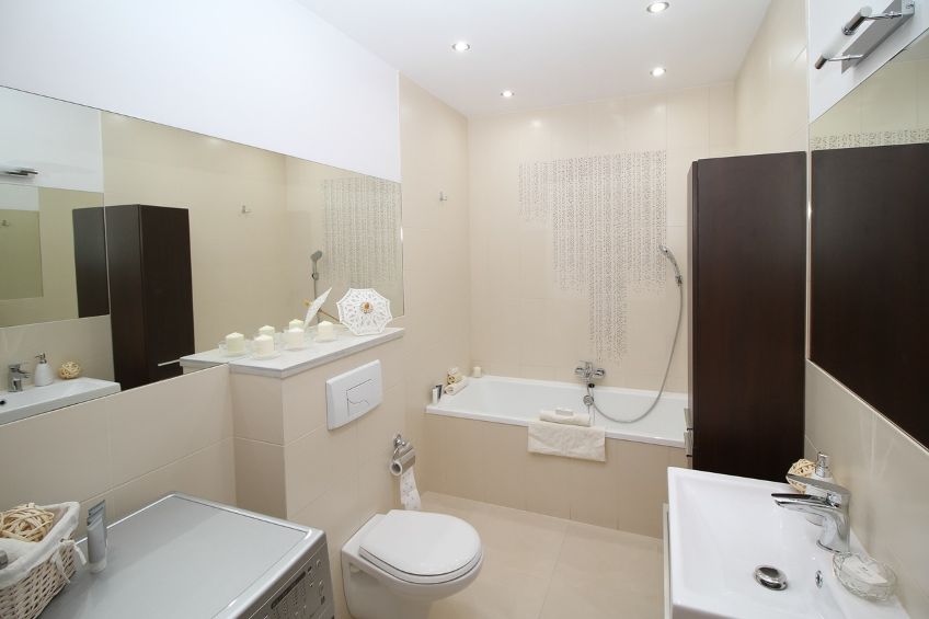 Bathroom Safety Features That Protect Without Sacrificing Style