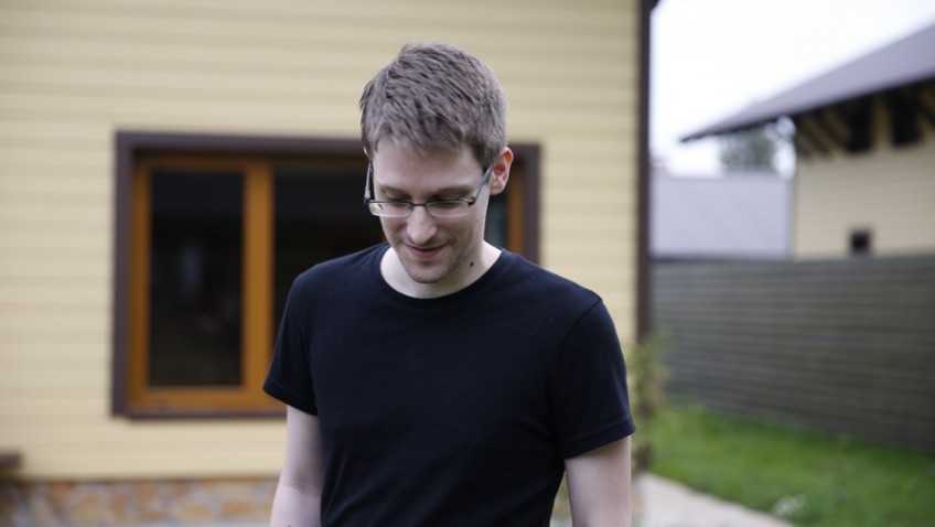 An amazing fly on the wall documentary about Edward Snowden