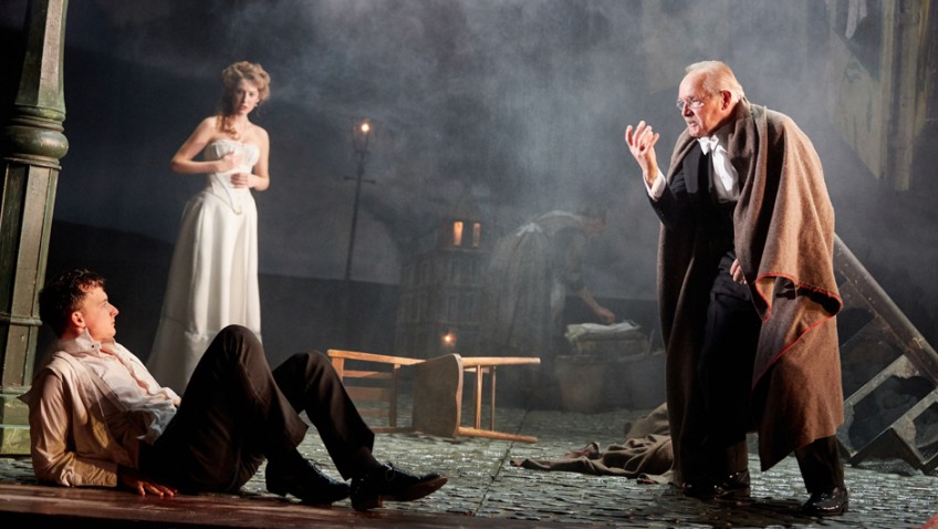 The return of Stephen Daldry’s legendary production of J B Priestley’s most famous play