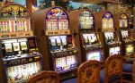 Why online slots are the fruit machine of the 21st century