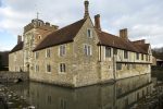 National Trust to open gardens and parks for free to all.
