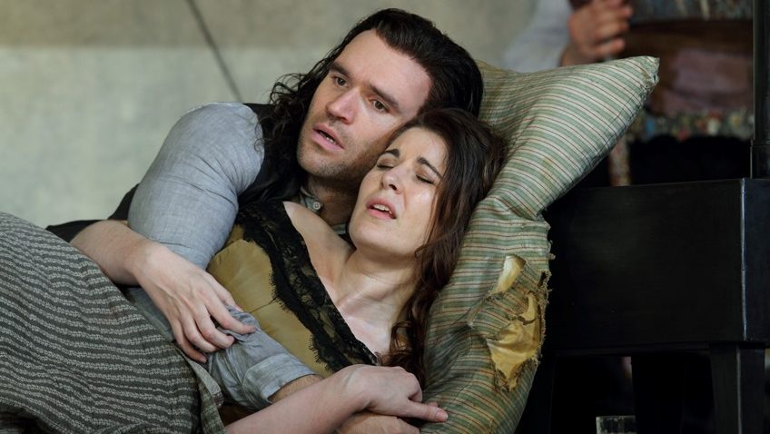 Robert Tanitch reviews the Royal Opera House’s La Bohème on line.