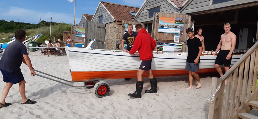PILOT GIG BOAT RACING IS AN INTEGRAL PART OF ISLAND LIFE IN THE ISLES OF SCILLY AS NIGEL HEATH DISCOVERS