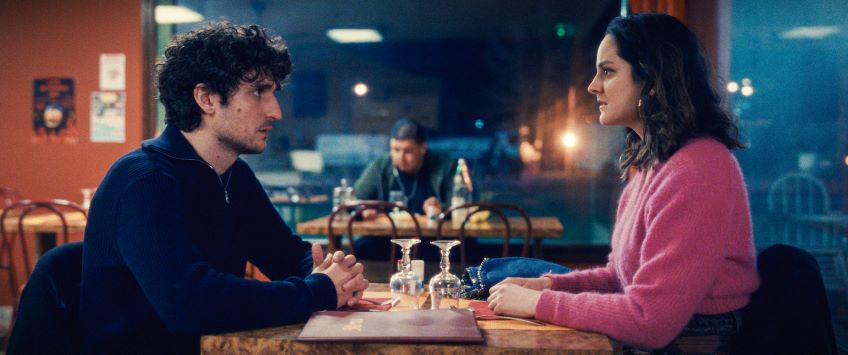 French actor-turned-director Louis Garrel is dragged into a caviar heist in this double romcom.